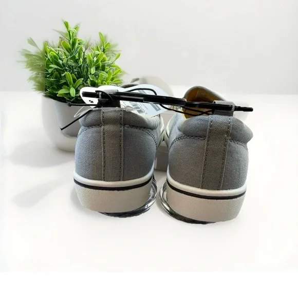 Wonder Nation Boys Sz 1 Light Gray Slip-On Shoes - Picture 3 of 6